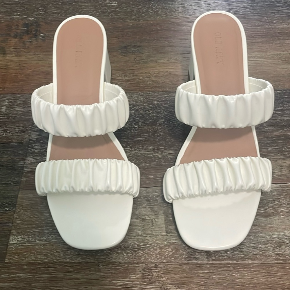 Old Navy White Heels